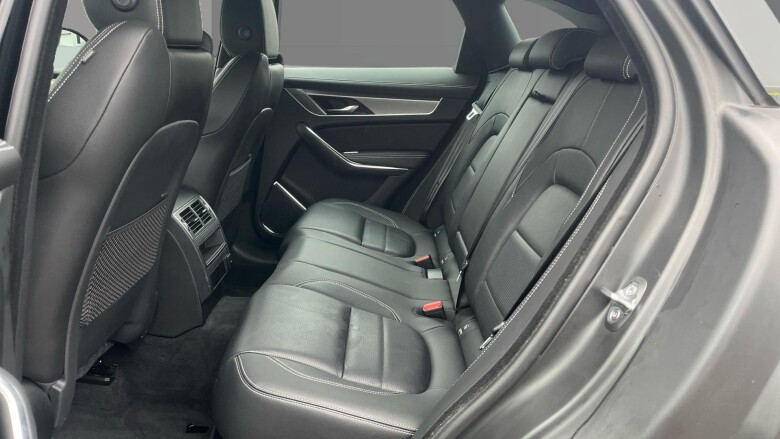 Jaguar F-Pace 2.0 D200 R-Dynamic S 5dr Auto AWD Diesel Estate